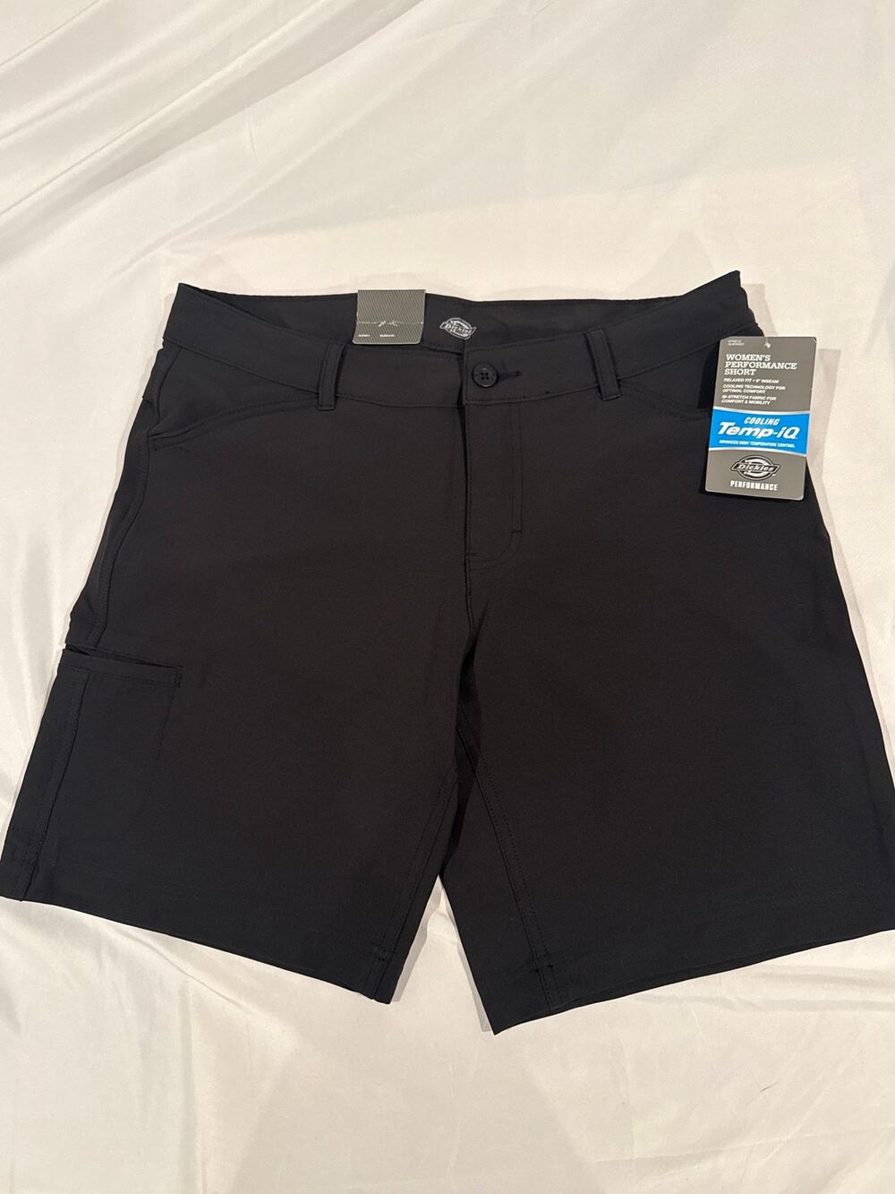 NWT Dickies Women’s Performance Shorts size 10